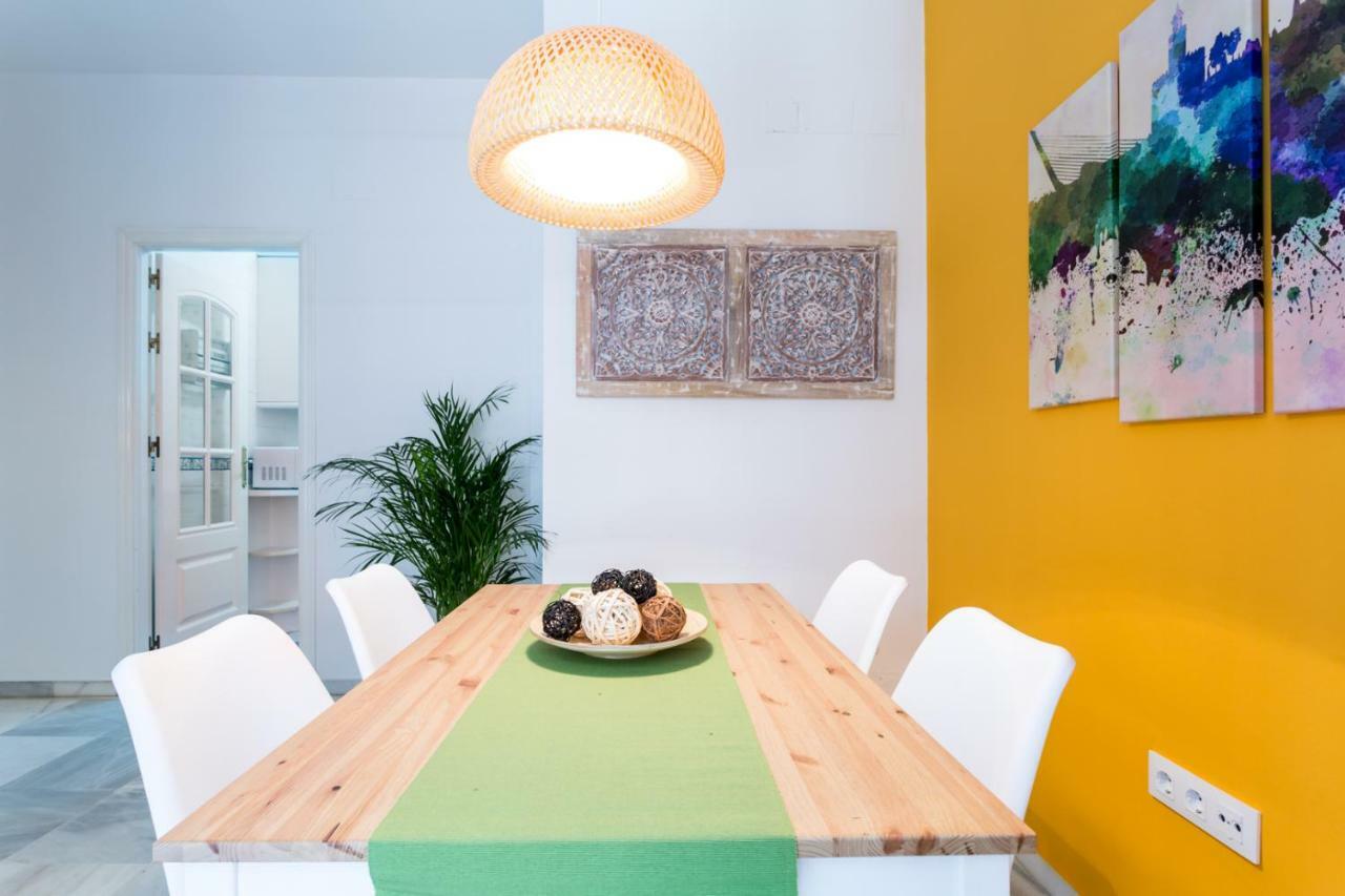 Uniko Home Sevilla ภายนอก รูปภาพ