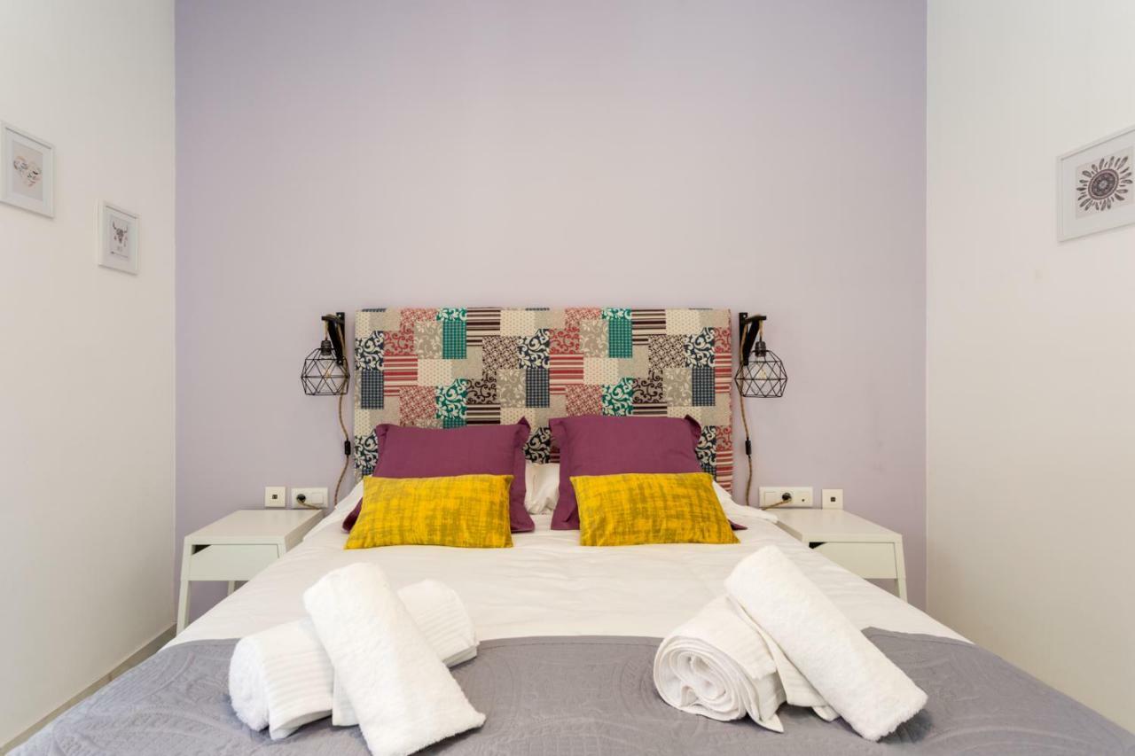Uniko Home Sevilla ภายนอก รูปภาพ